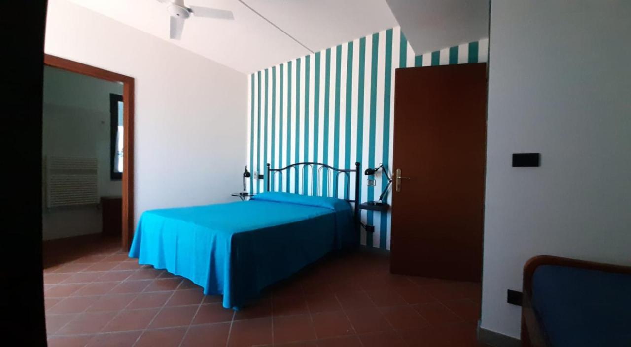 Agriturismo Calendiluna Luni Bagian luar foto